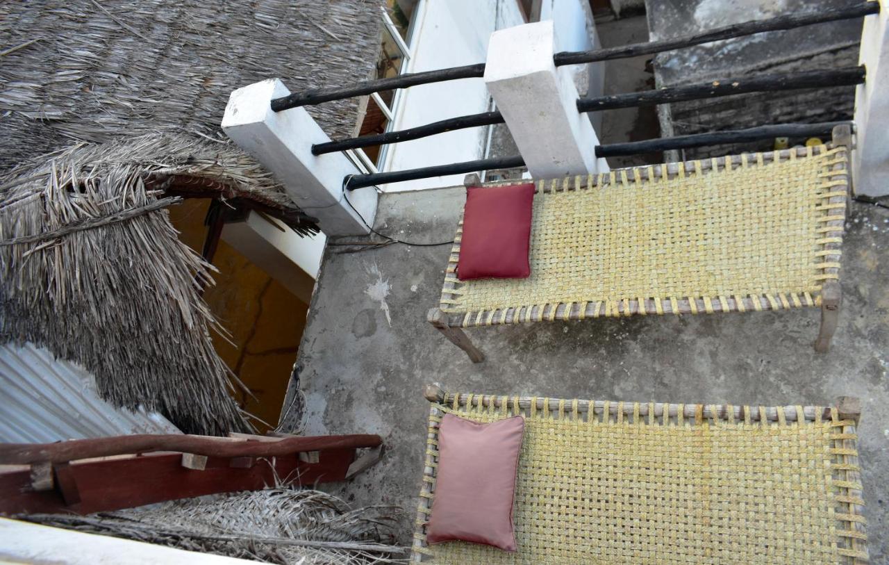 Jambohouse Lamu Panzió Kültér fotó